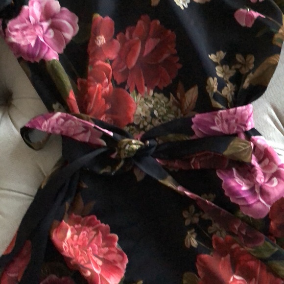 Zara Women dress - Picture 2 of 5